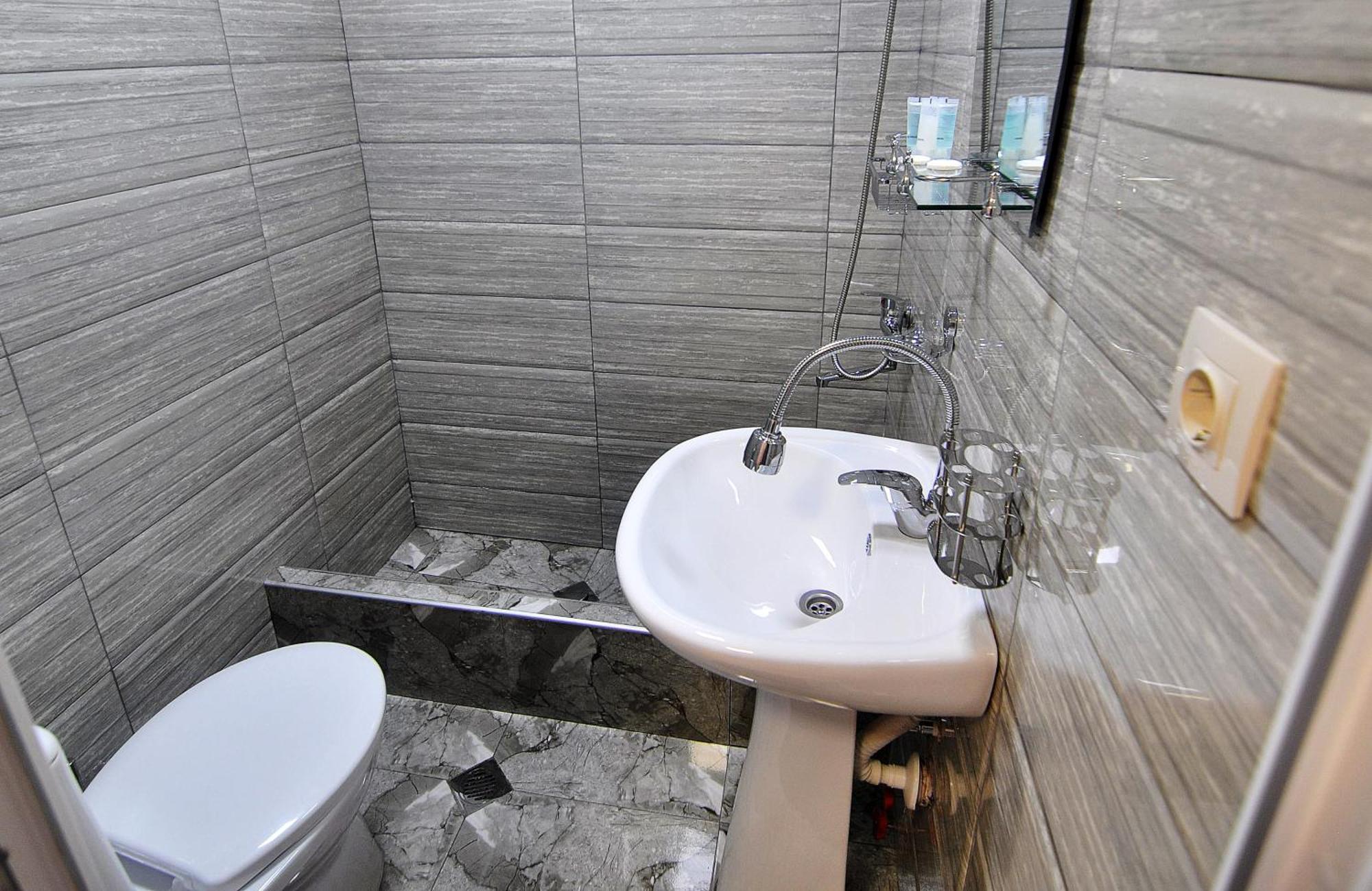 Light Hotel Tbilisi Exterior photo