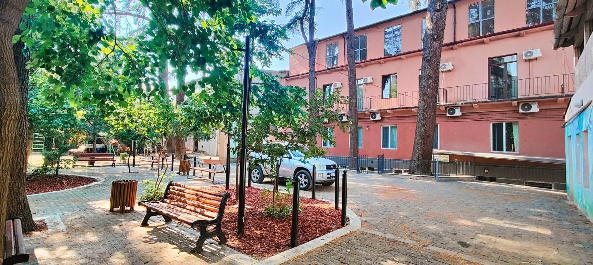 Light Hotel Tbilisi Exterior photo